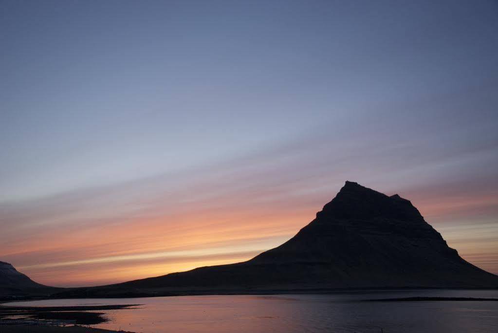 Grundarfjordur Guesthouse And Apartments Экстерьер фото